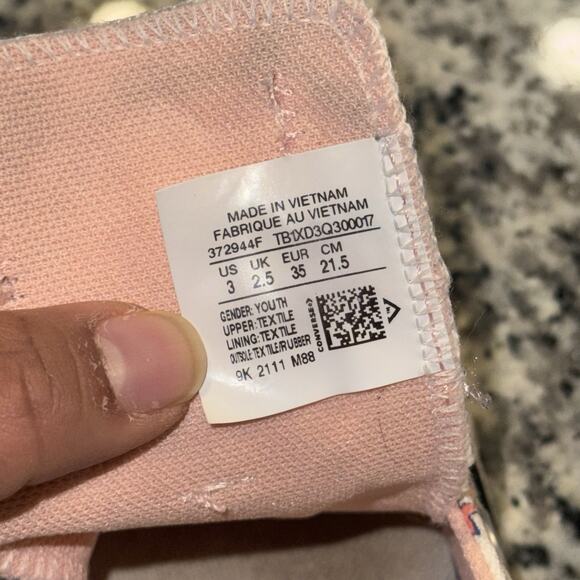 Converse Chuck Taylor All Star Low Kids 3 White Rainbow Castles Lace Up Sneakers - Picture 7 of 7